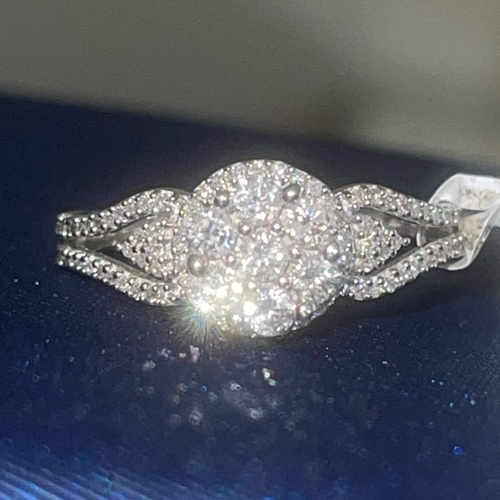 $3017 14KT GENUINE DIAMOND RING PAVE CUSTOM D COLOR 0.50  1/2 CARAT WHITE GOLD!